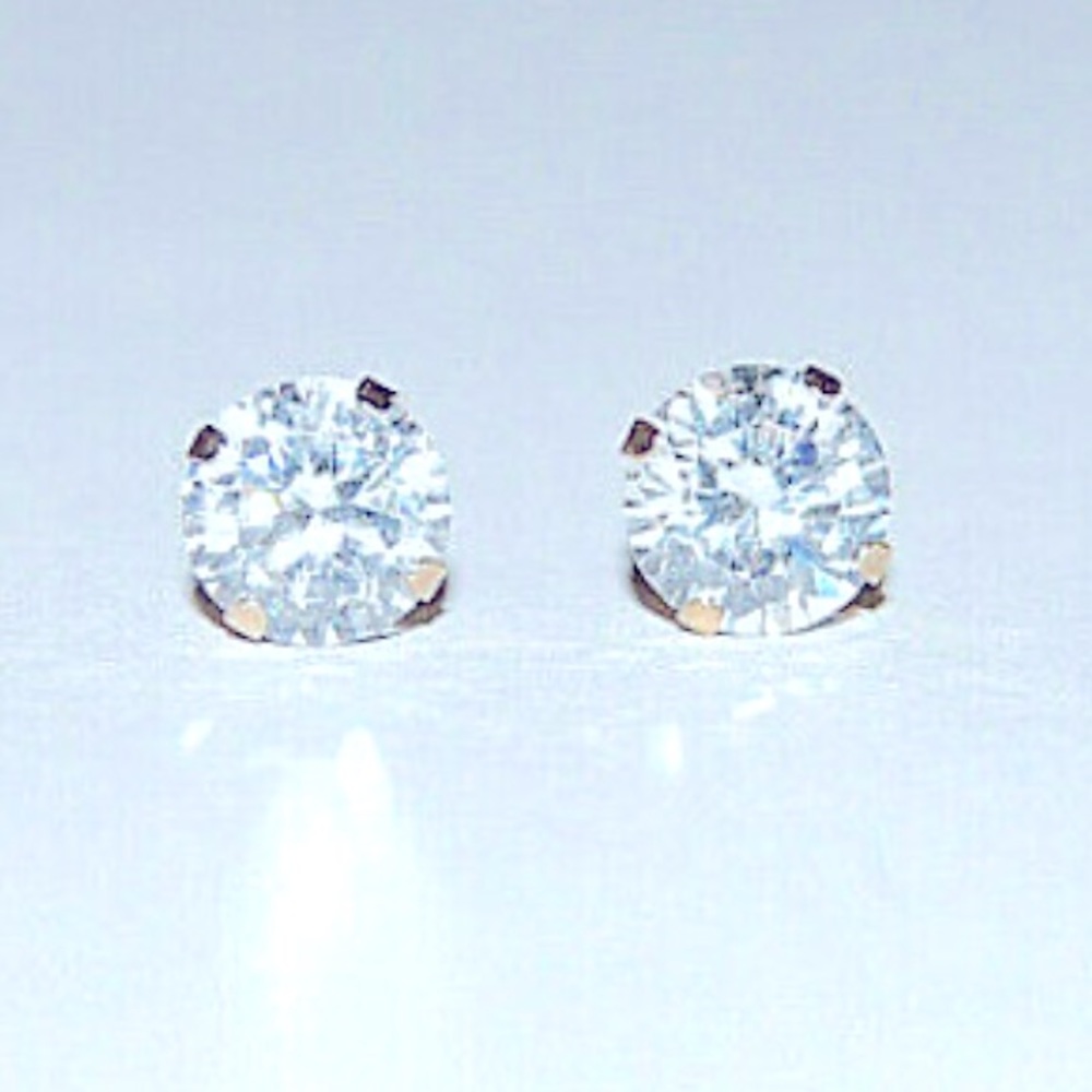 JCM 10K Solid Yellow Gold Round CZ Stud Earrings
